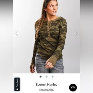 NWOT Women’s Free People We The Free Everest Henley Thermal Top Shirt M Camo